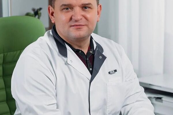 ВРАЧ-ОРТОПЕД