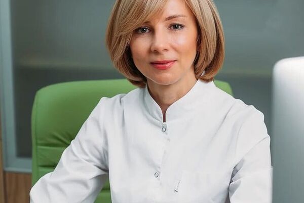 Семейный невролог со стажем 24 года Татьяна Анатольевна Долгих.